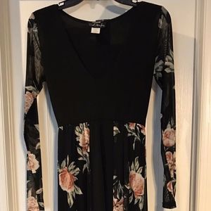 Long Sleeve Black/Floral Dress